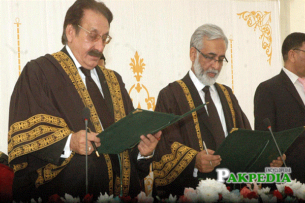 justice mushir alam oath