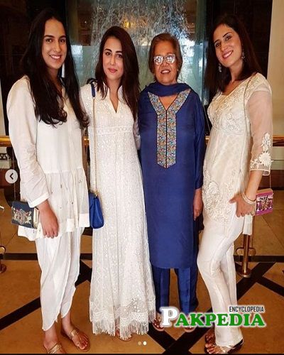 Ushna Shah Family