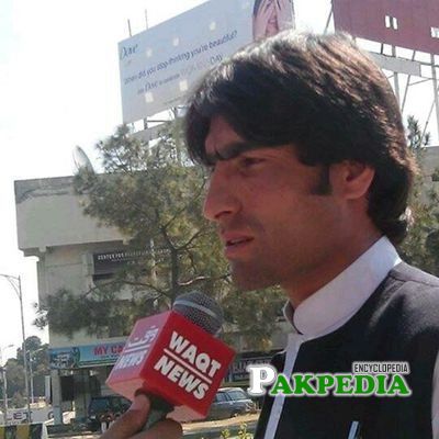Afzal Kohistani while talking to media