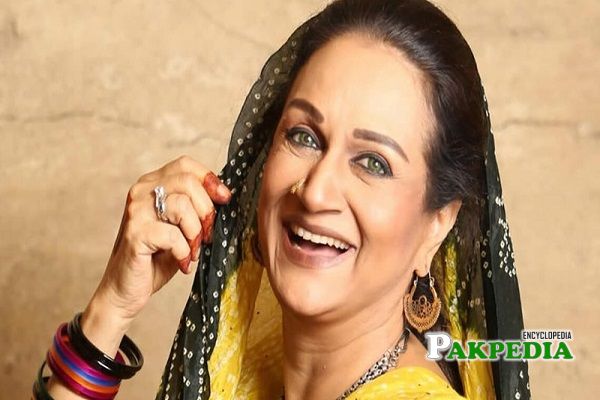 Bushra Ansari Biography