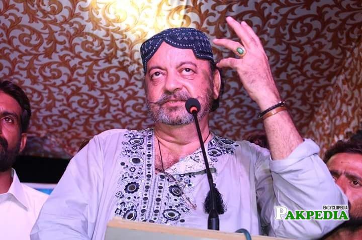 Agha Siraj Durrani Biography