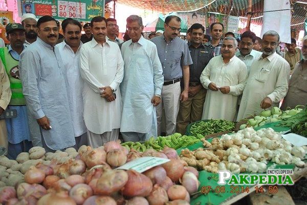 Syed Sajid Mehdi on his visit to Ramzan stalls
