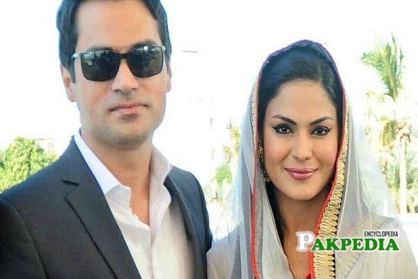 Veena Malik Husband
