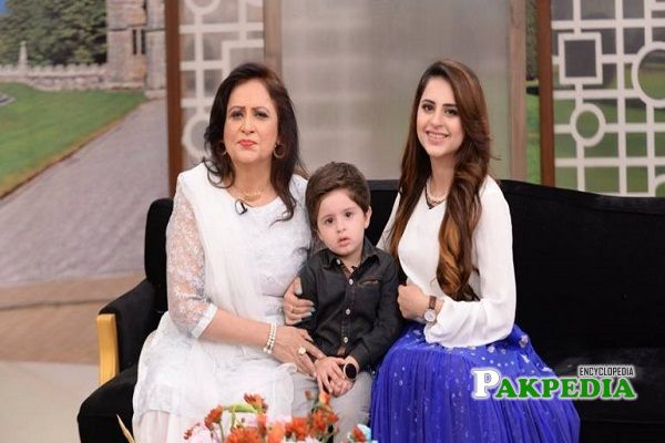 Fatima with her mother in a morning show