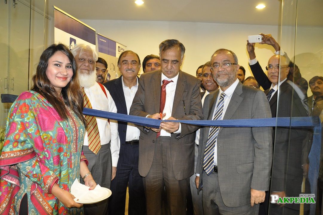 Inaugurating capital market business hub