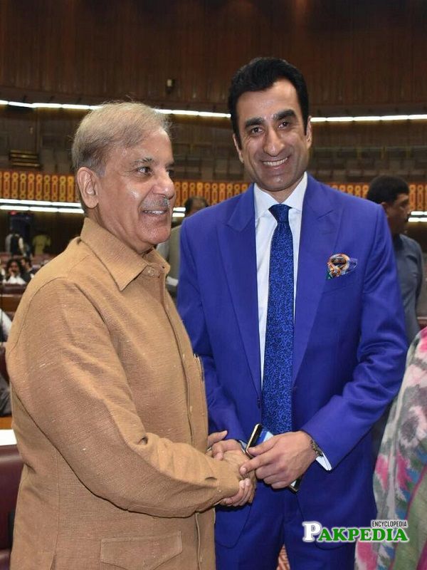 Ali Zahid with Shahbaz Sharif in National Assembly