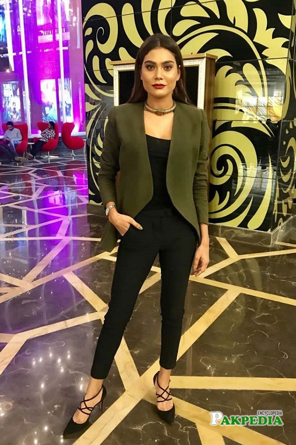 Zara Abid all set to make her acting debut