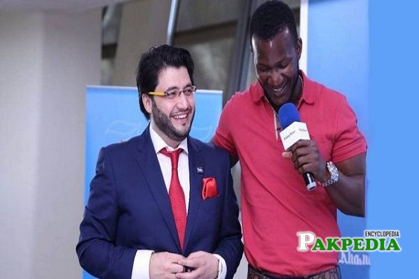 Javed Afridi with Darren Sammy