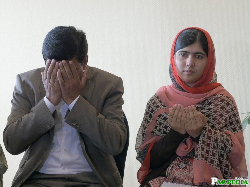 Malala Yousafzai and her father, Ziauddin meeting with parents of the Nigerian girls