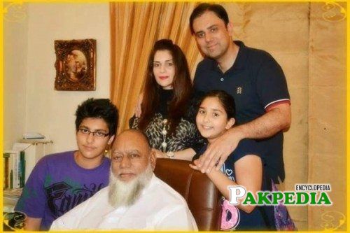 Faraz Inam Family