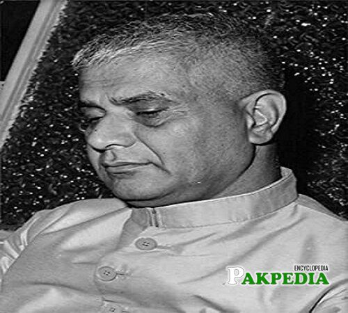 Agha Shorish Kashmiri Biography