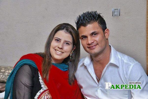 Imran Farhat wife