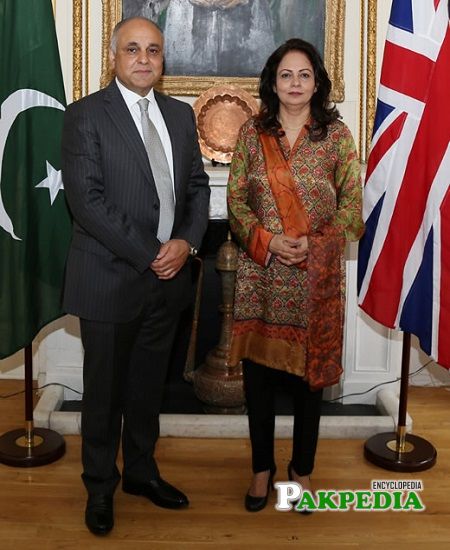 Aisha Ghaus with High Commissioner of Pakistan