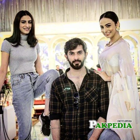 Mehar Bano with model Rehmat