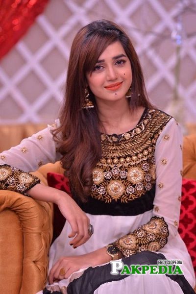 Anum Fayyaz biography