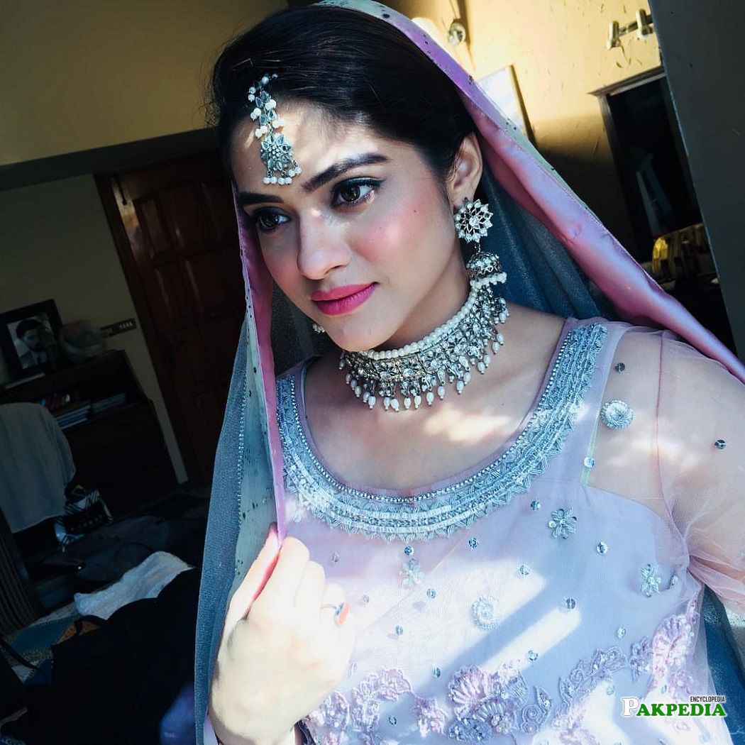 Namrah Shahid on the sets of her serial