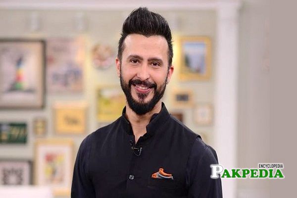 Ali Kazmi Biography