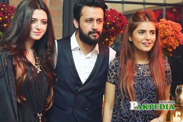 Momina with Atif Aslam and his wife