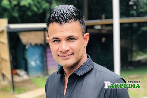 Imran Farhat Biography