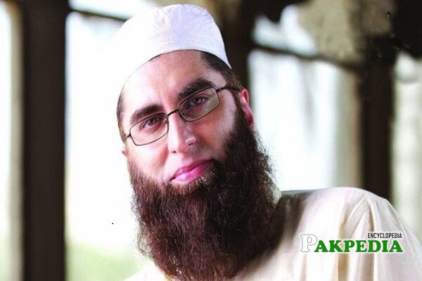 Junaid Jamshed Biography