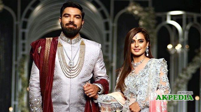 Iqra Aziz with Yasir hussain on a ramp