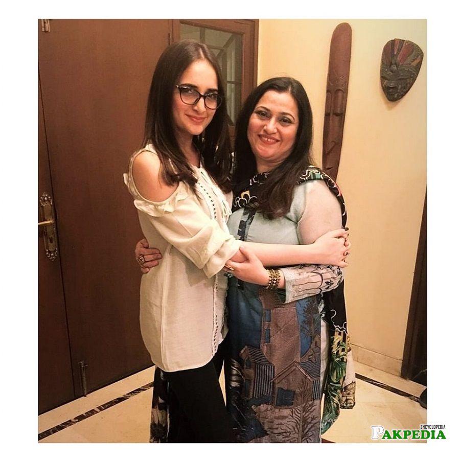Areeba Shahood with her mother Saima Alvi