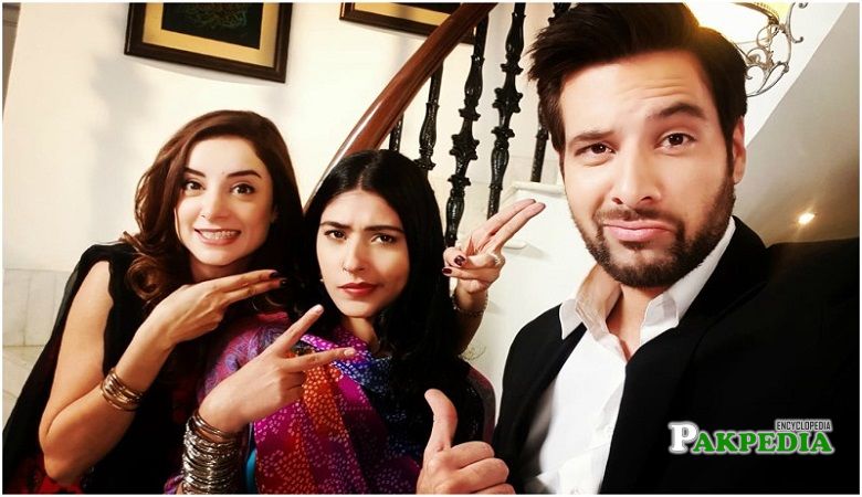 Mikaal with the cast of 'Khasara'