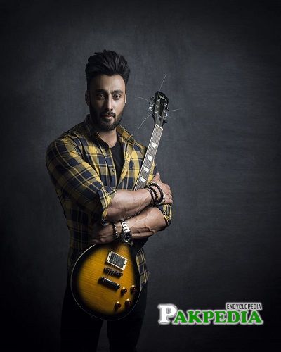 Umair Jaswal Songs