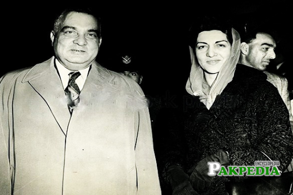 Iskander Ali Mirza Family