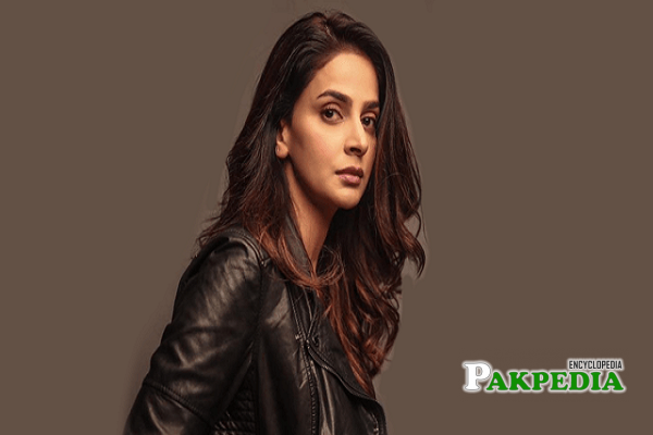 Saba Qamar Biography