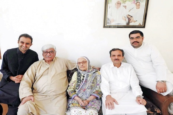 Asfandyar Wali Khan mother