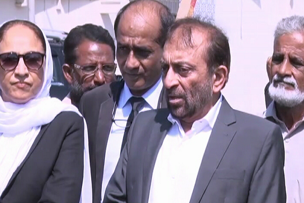 Farooq Sattar contact number