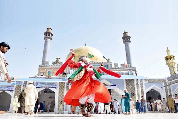 Lal Shahbaz Qalandar Dhamal