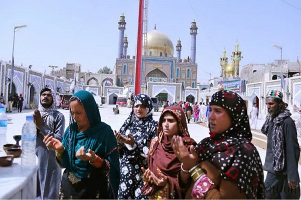 Lal Shahbaz Qalandar urs