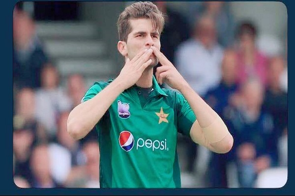 Shaheen Afridi bowler