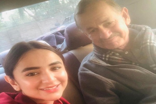 Yumna Zaidi father