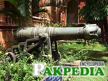 Cannon used by Tipu Sultan's forces at the battle of Srirangapatna 1799