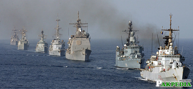 Pakistan Navy Ships Line to Line