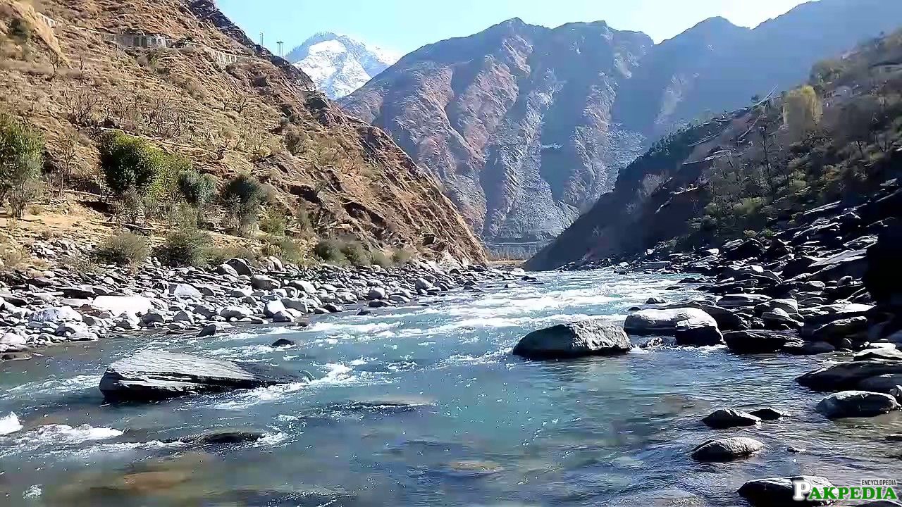 Ravi River Origin, History, Source, Mouth, Old Names & Dams