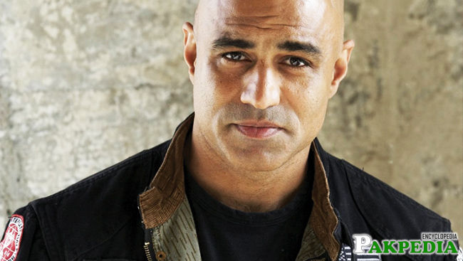 Nice picture of Faran Tahir