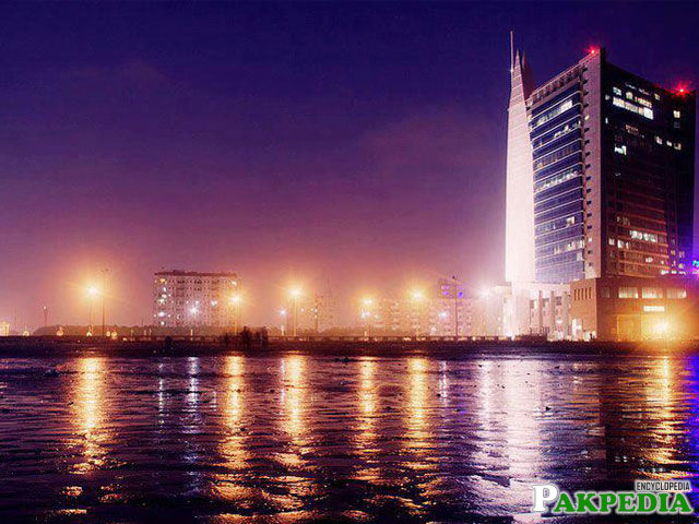 Best places in to visit in karachi
