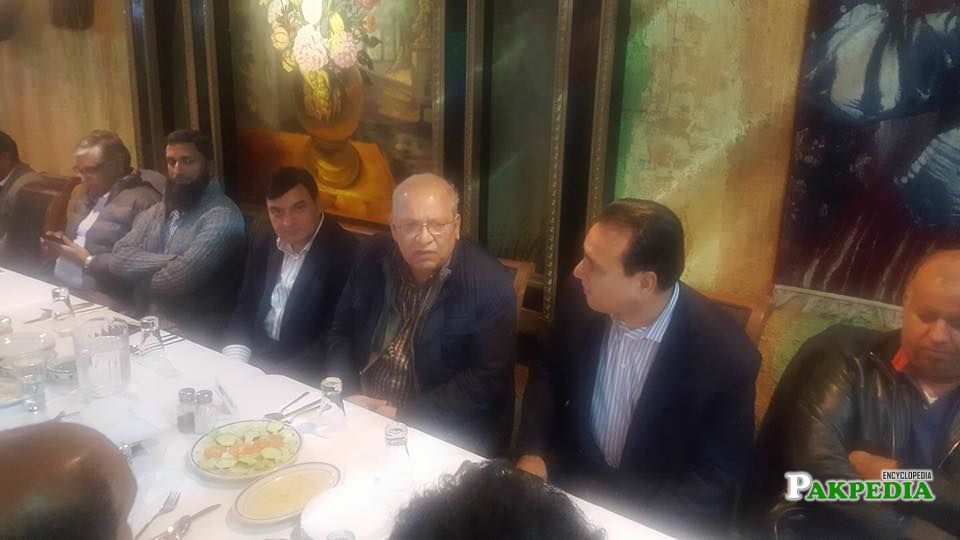 Office Bearers and Workers at a Dinner in New York