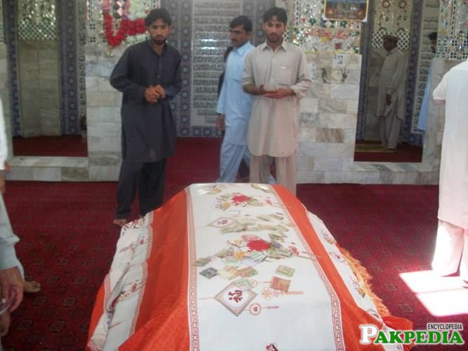 Internal view of Shaeed's mazar
