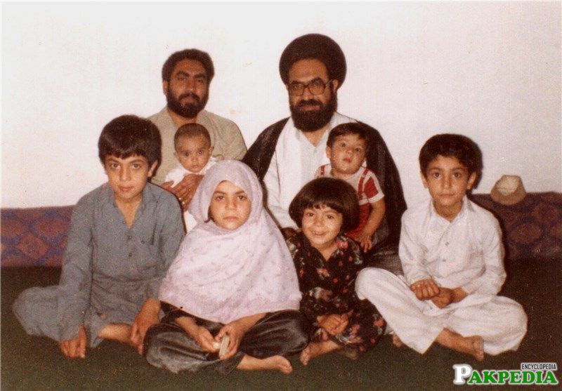 Shaheed allama with kids