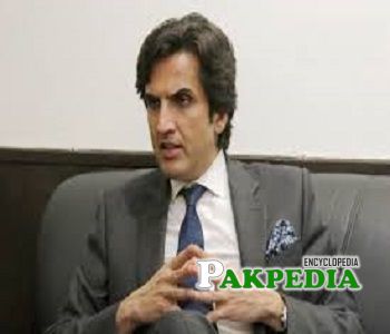 Khusro Bakhtiar Biography