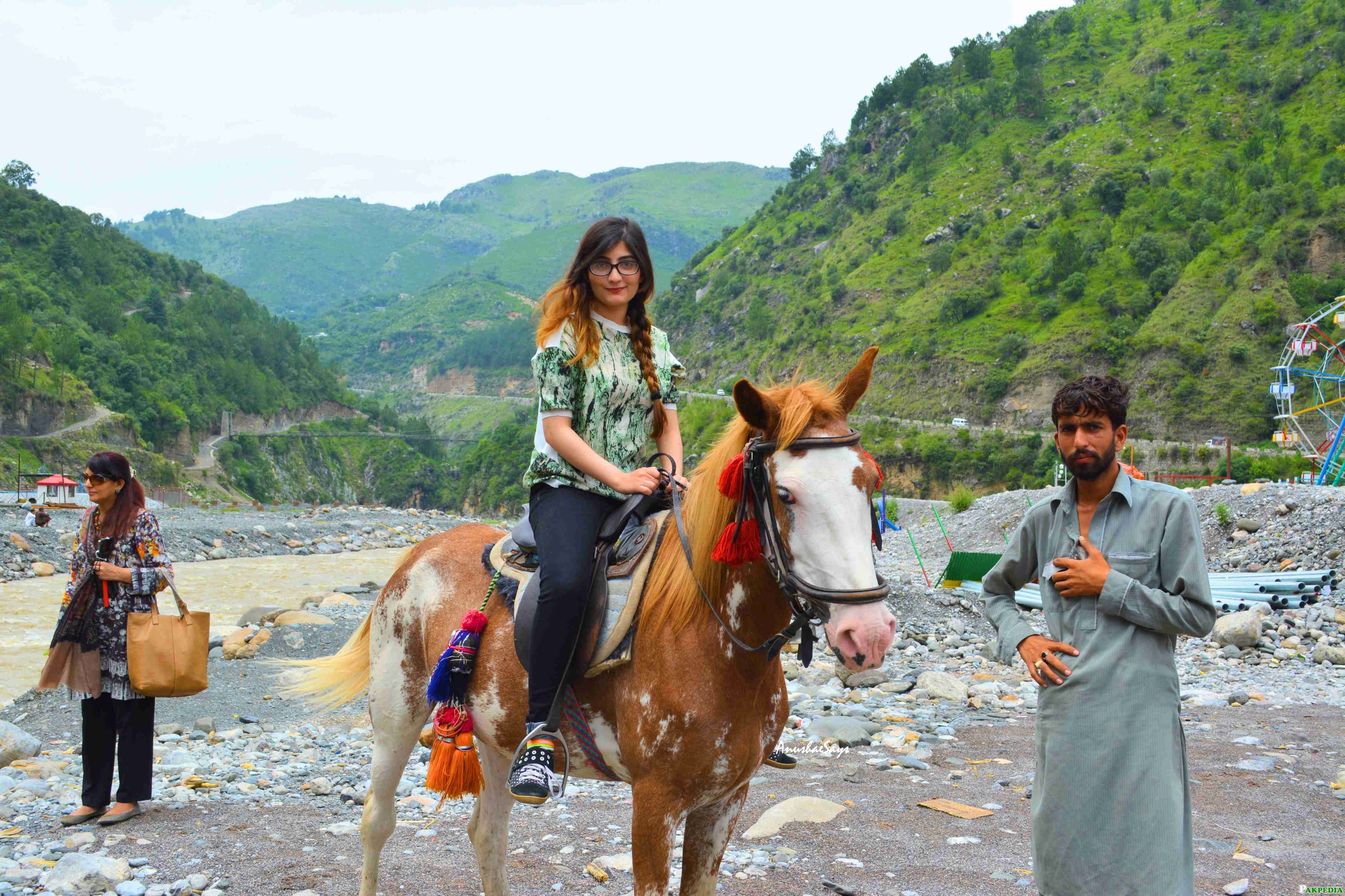 Tourist Enjoying In Ayubia