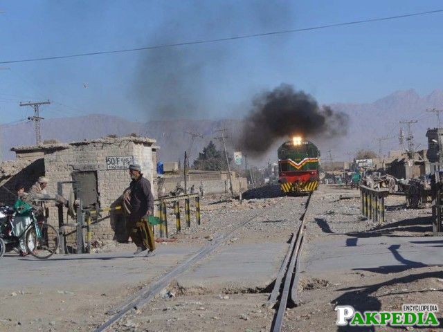 Dera Allah Yar Train