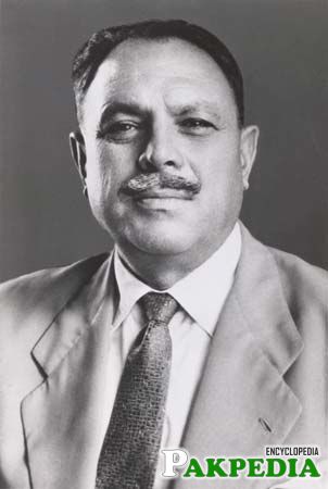 Ayub Khan 