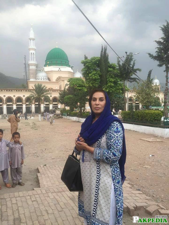 Fahmida Mirza is also a Business Woman